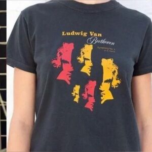 Vintage Rare ✨ BRANDY MELVILLE Beethoven Crop Tee Size: Small